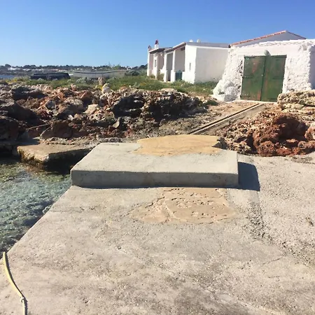 25 Passeig De La Mar Sant Lluís